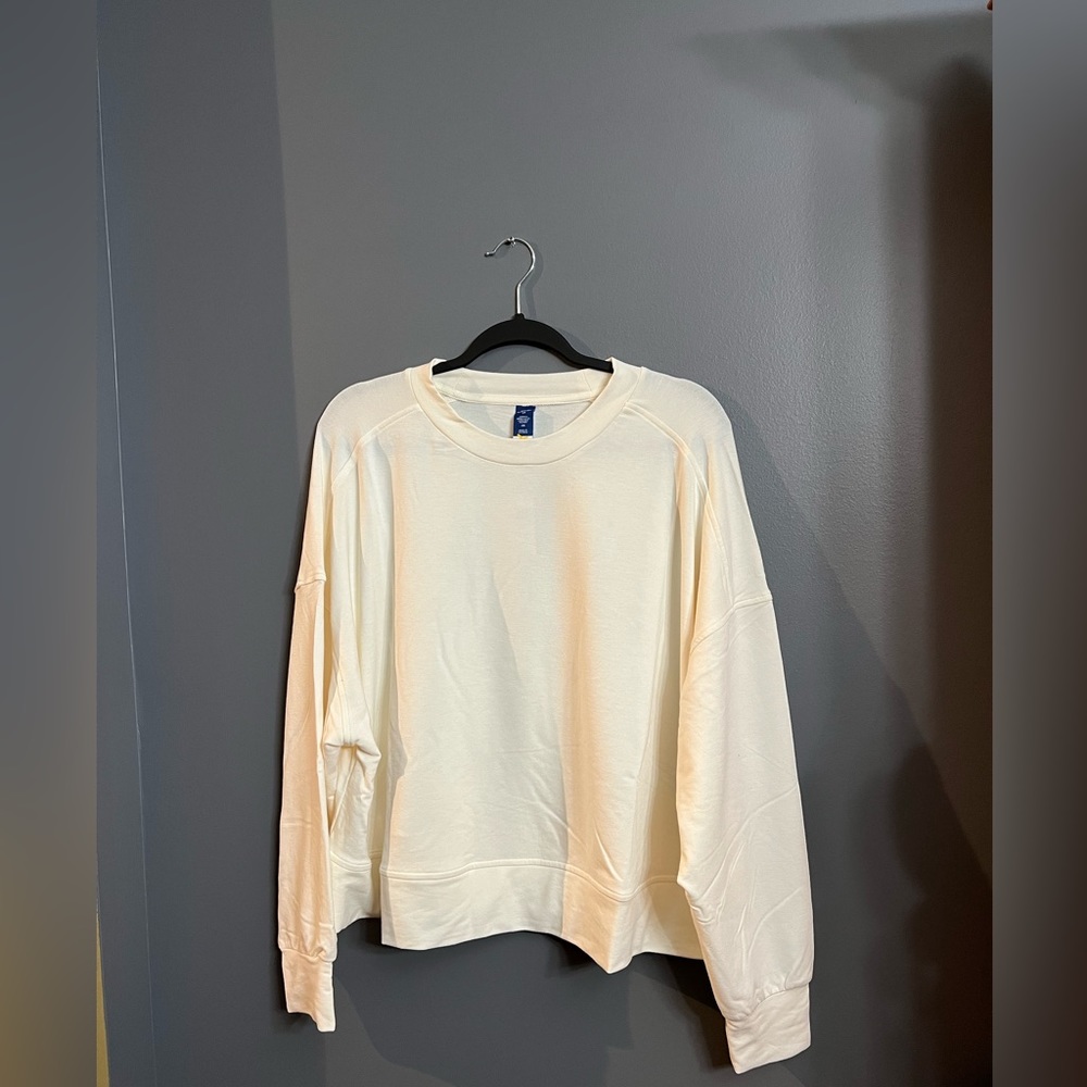 Old Navy Long Sleeve Live In Cropped French Terry Sweater! - Picture 8 of 11